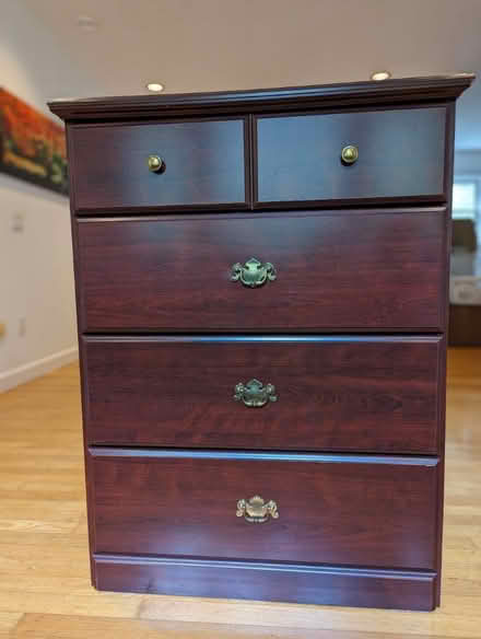 Photo of free Small dresser (Barkhamsted) #1
