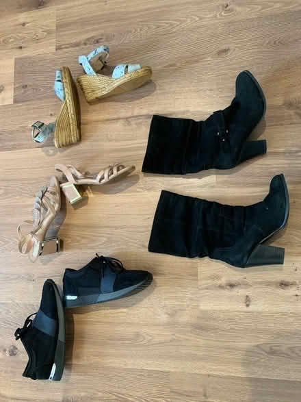 Photo of free Size 37 shoes (SE25) #1