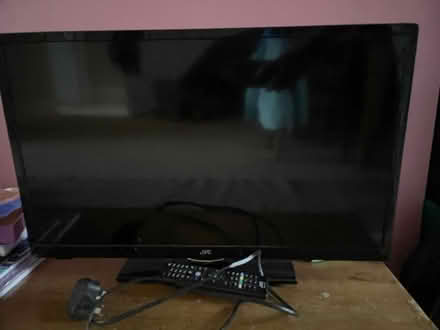 Photo of free 24’’ jvc tv (Oldfield Park) #1