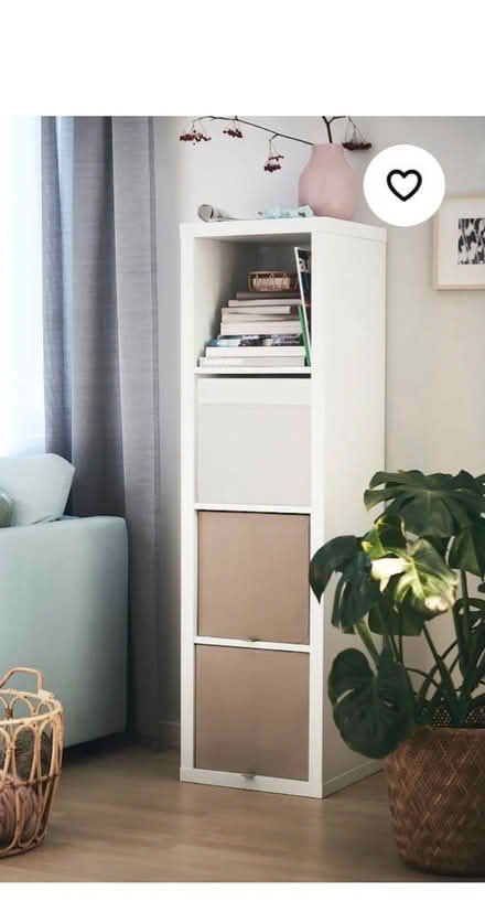 Photo of Ikea Kallax shelving unit (TW2 whitton) #2