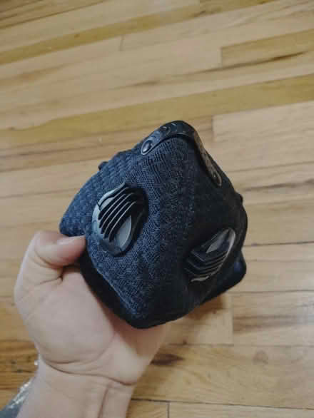 Photo of free Mask with filters (Central and Atrisco) #4