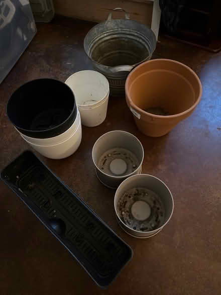 Photo of free Flower Pots (Shockoe Bottom) #1