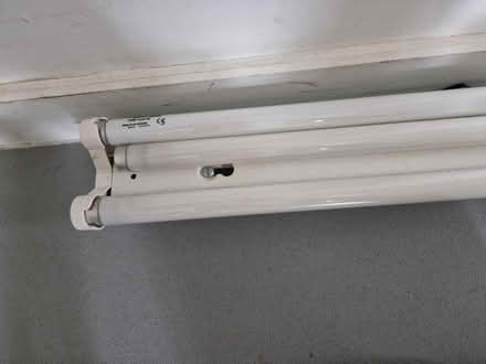 Photo of free Fluorescent Light with a spare tube (SO32 Swanmore) #2
