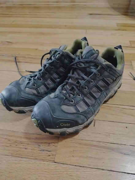 Photo of free Hiking shoes M10.5 (44 EU) (Central and Atrisco) #1