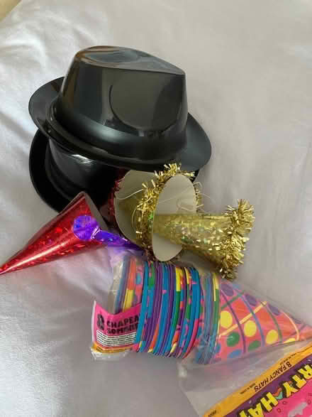 Photo of free Children’s party hats (AB10) #1