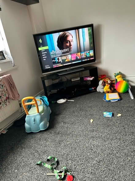 Photo of free Glass tv stand (Pitsea) #1