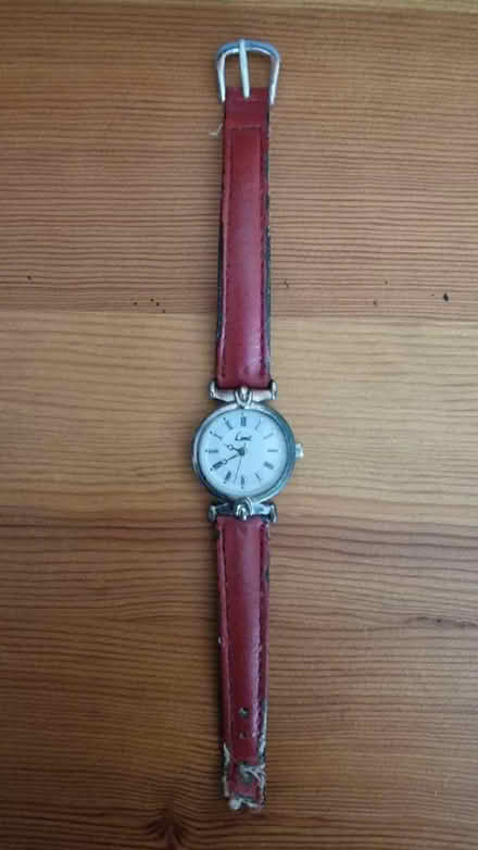 Photo of free Woman's watch (Barkham RG41) #1