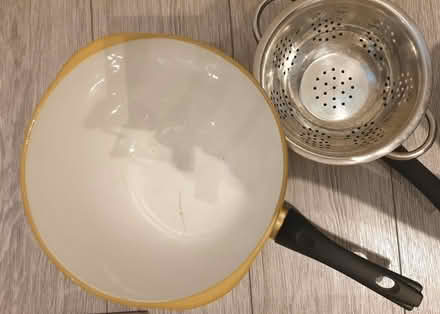 Photo of free Kitchen items (SW19) #1