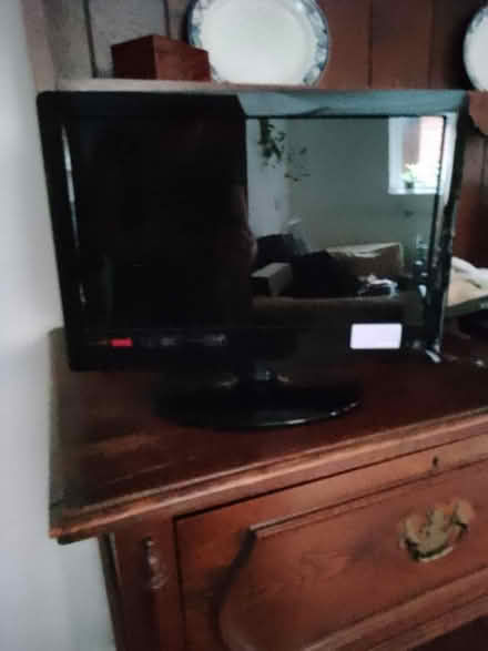 Photo of free Very small TV 18inch (North Ascot SL5) #1
