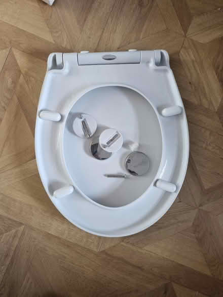 Photo of free Slow closing toilet seat (Urmston M41) #1