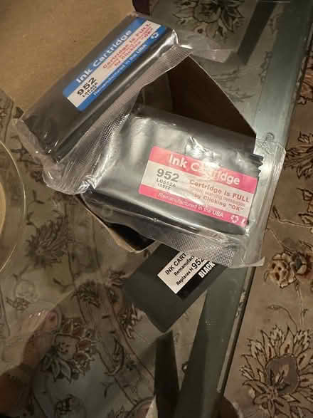 Photo of free Printer cartridges 952 incl x-lg (Parkrose) #1