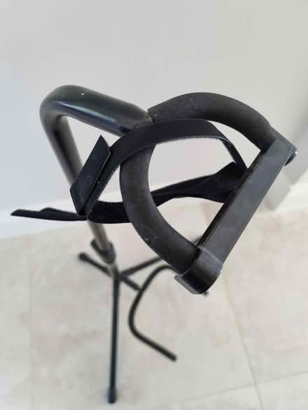 Photo of free Guitare stand (Leziate PE32) #1