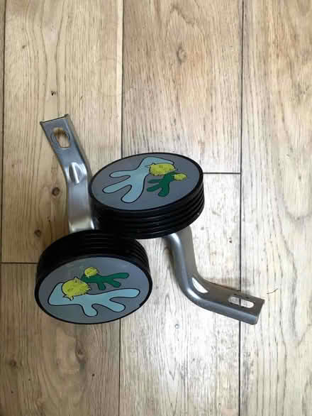 Photo of free Stabiliser wheels (Ringles Cross TN22) #1