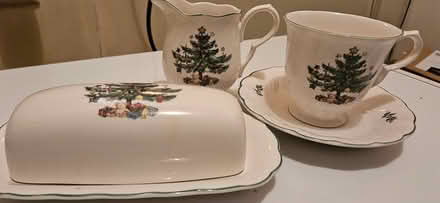 Photo of free Xmas cups, saucers & more til 8.20 (Powhatan Crossing) #2