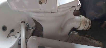 Photo of free White washbasin and toilet (Sedbergh LA10) #1