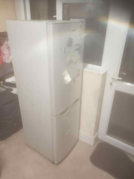 Photo of free Fridge Freezer (SW18) #1