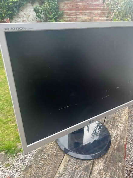 Photo of free Monitor (Levenshulme M19) #2