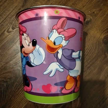 Photo of free Minnie mouse wastepaper bin (Alcester B49) #1