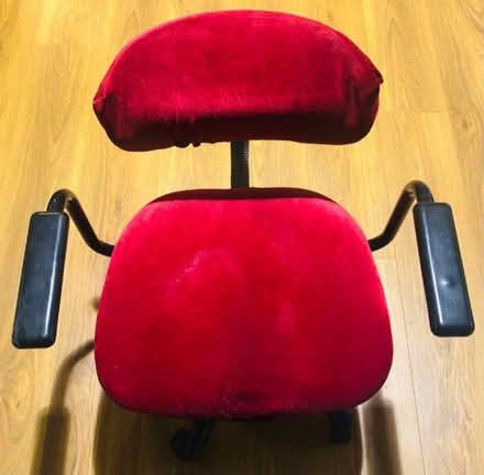 Photo of free Swivel chair (Kings Heath B30) #1