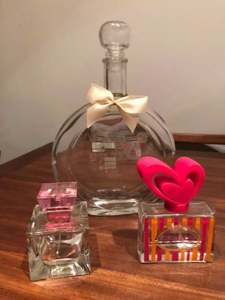 Photo of free Empty bottles (Coggeshall Hamlet CO5) #1