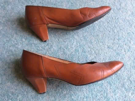 Photo of free Brown Leather Size 6 K Shoes (Beaconsfield HP9) #3