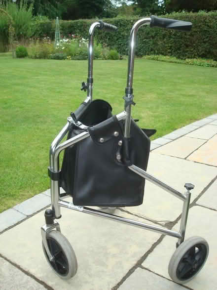 Photo of free Rollator (Caversham Heights RG4) #1