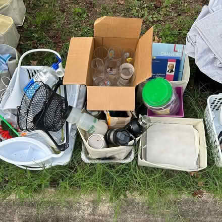 Photo of free household items (Valley Run) #3