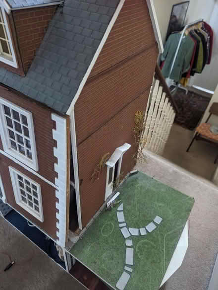 Photo of free Georgian Doll House (Stoke Newington N16) #4