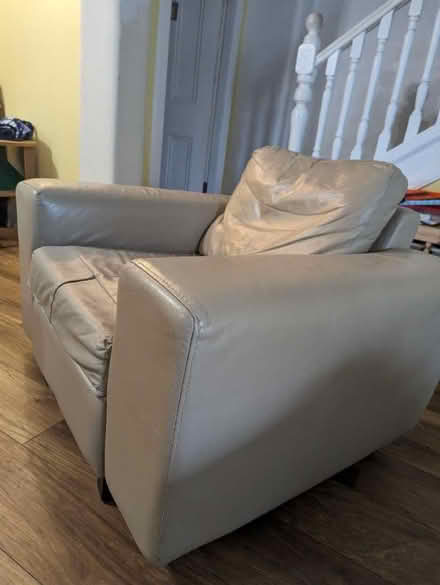 Photo of free Single armchair (Gallowflat G73) #2