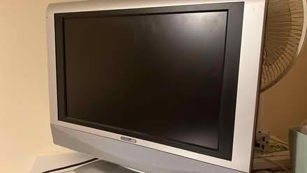 Photo of free 18 inch TV/LCD (Isleworth TW7) #2