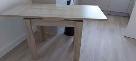 Photo of free Extendable dining table (Herstmonceux BN27) #1