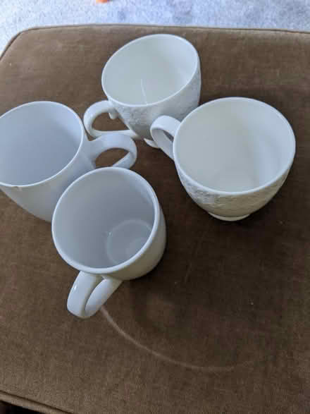 Photo of free 4 mugs (Bushey, WD23) #2