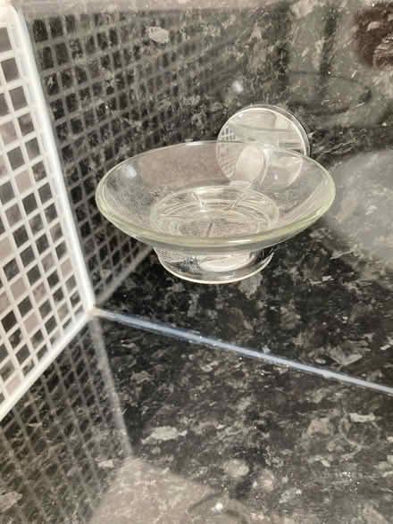 Photo of free Bathroom accessories (Southfields SW18) #1