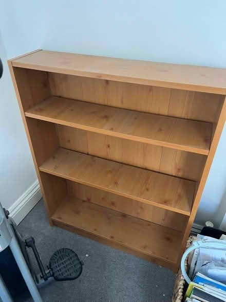 Photo of free Small bookcase (OX4) #1