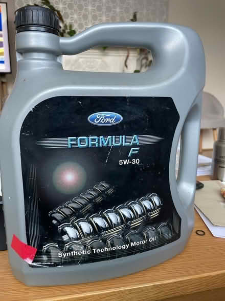 Photo of free Engine oil 5W-30 (Chigwell IG7) #1