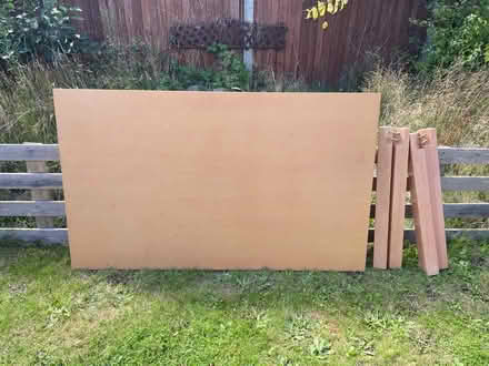 Photo of free Light coloured table (GU22 Woking) #1