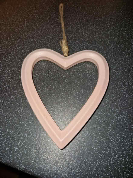 Photo of free Pink Decor (Nottingham, NG7) #3