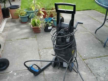 Photo of free high pressure jet wash (Lostock Hall PR5) #3