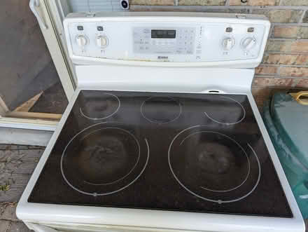 Photo of free Kenmore Electric Convection Range (Nepean, Tanglewood) #1