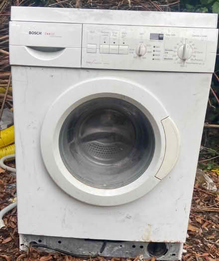 Photo of free Bosh washing machine spare or repair (Ermin Park GL3) #1