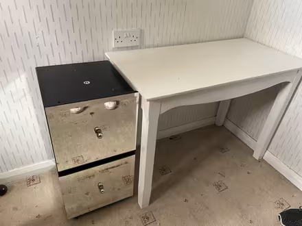 Photo of free 2 units (Derbyshire) #1