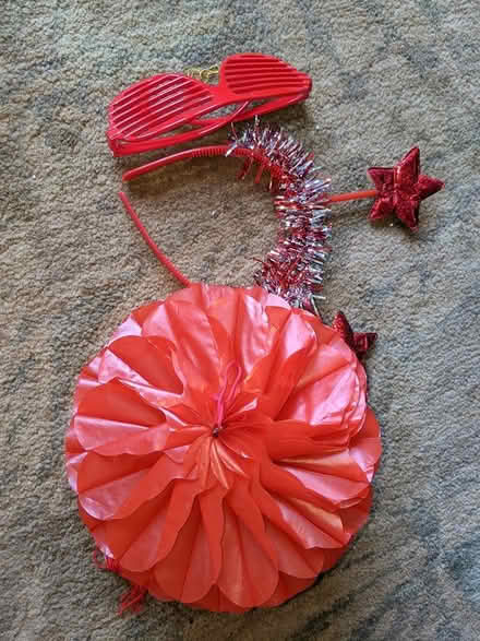 Photo of free Chinese New Year decorations, red (Washington Heights near GWB) #3