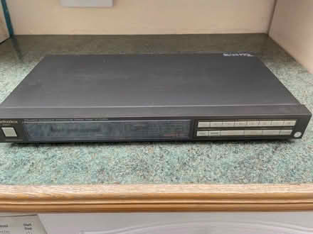 Photo of free HiFi tuner (Hinchley Wood KT10) #2