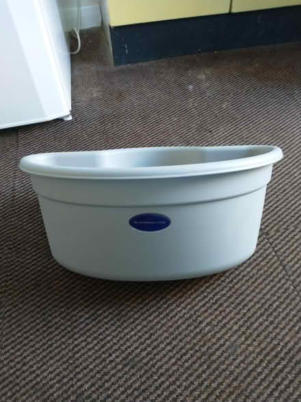 Photo of free Tray/ container for Zimmer frame (Bearsted ME14) #4