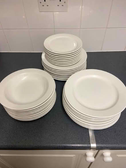 Photo of free Basic white crockery (Bloomfield) #1