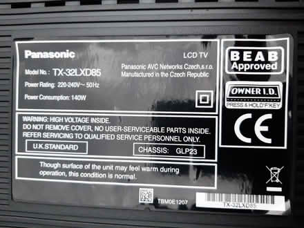 Photo of free 32" tv (Roffey) #2