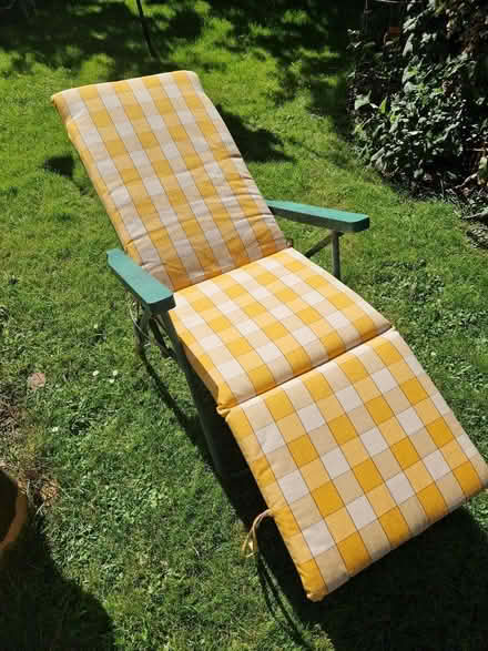 Photo of free Garden lounger (Mattishall NR20) #1