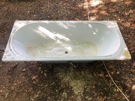 Photo of free Metal bath (Worcester Park KT4) #1