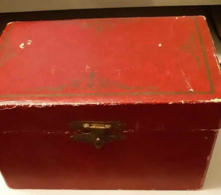 Photo of free musical jewellery box (Leigh-on-Sea SS9) #2