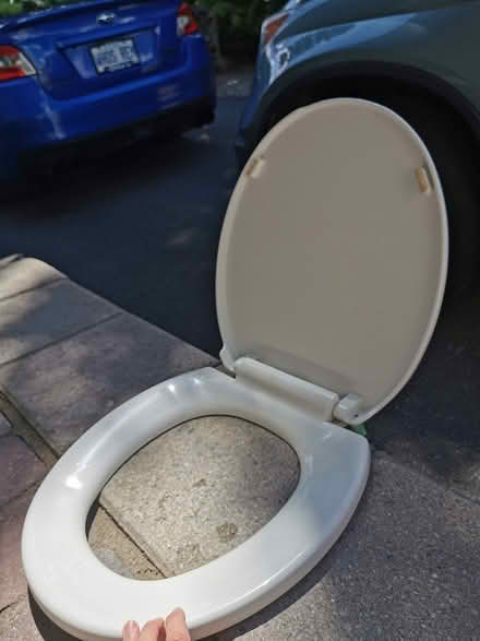Photo of free Round soft close toilet seat (Vanier north) #1